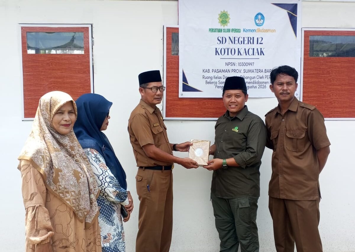 PERSIS dan Kemendikdasmen Bangun Ruang Kelas Darurat di Sumut dan Sumbar